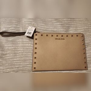 Michael Kors Jet Set Travel Leather XL Wristlet NWT